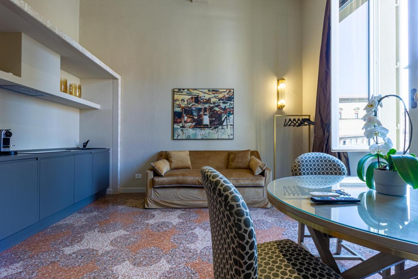 Apartment Casa Galatea In Canton De Fiori *